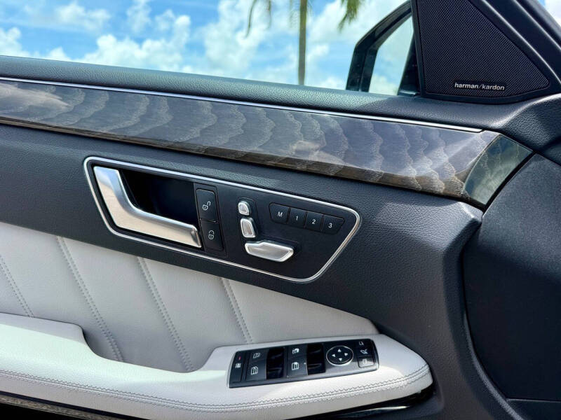 2015 Mercedes-Benz E-Class E 250 BlueTEC