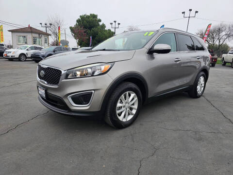 2017 Kia Sorento LX