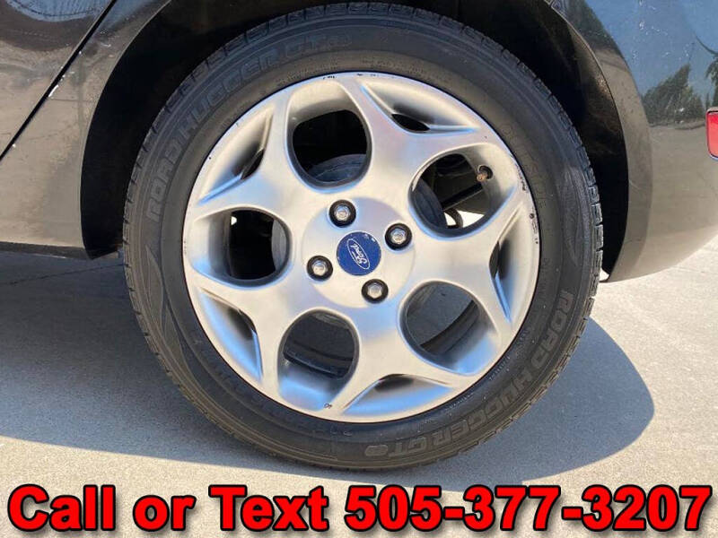 2011 Ford Fiesta SES