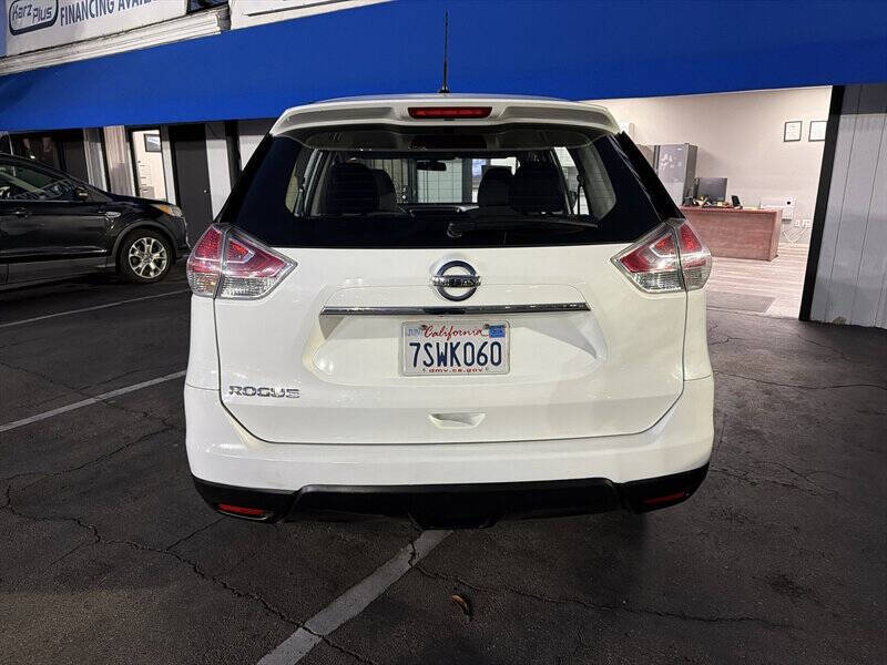2016 Nissan Rogue S