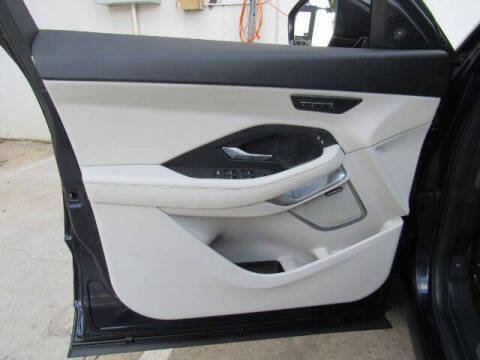 2022 Jaguar E-PACE P250 SE