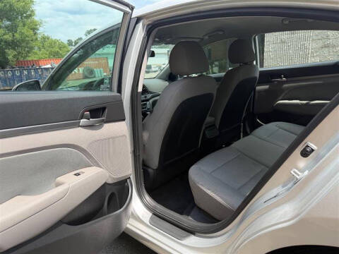 2018 Hyundai Elantra