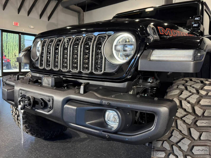2024 Jeep Gladiator