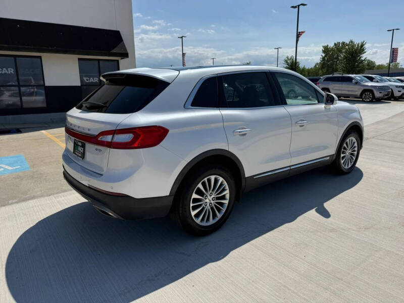 2016 Lincoln MKX Select