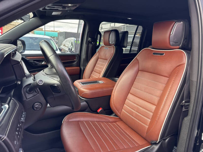 2023 GMC Yukon XL Denali Ultimate