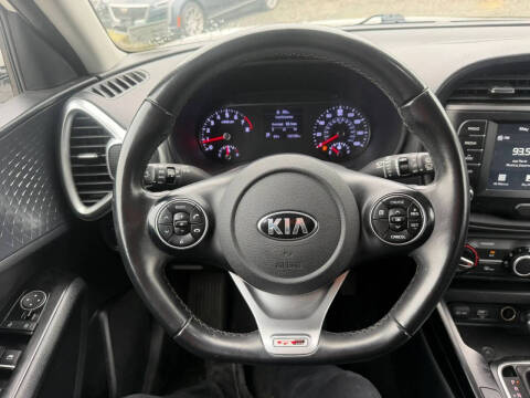 2021 Kia Soul GT-Line