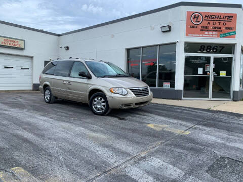 2006 Chrysler Town and Country for sale at HIGHLINE AUTO LLC in Kenosha WI