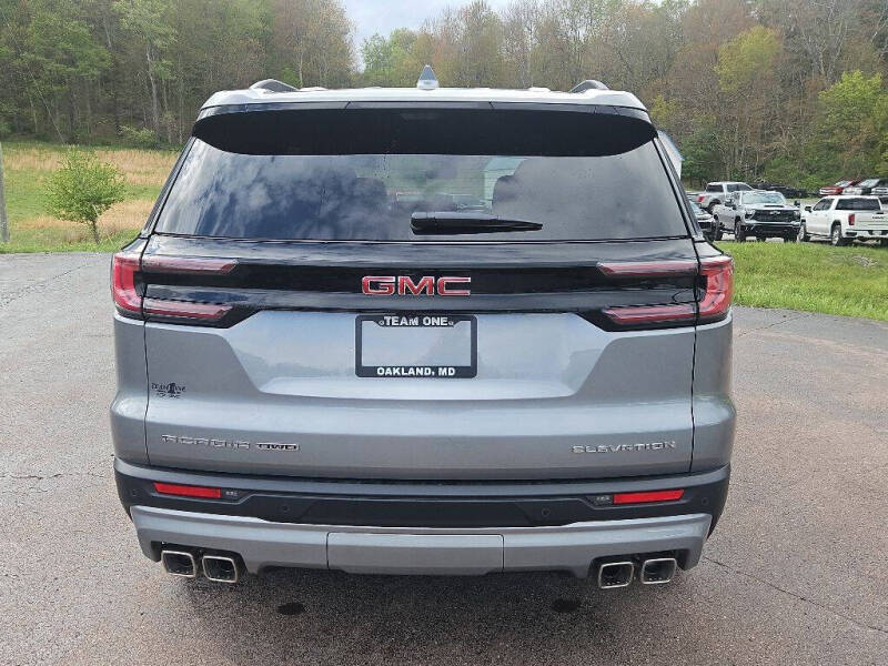 2026 GMC Acadia Elevation
