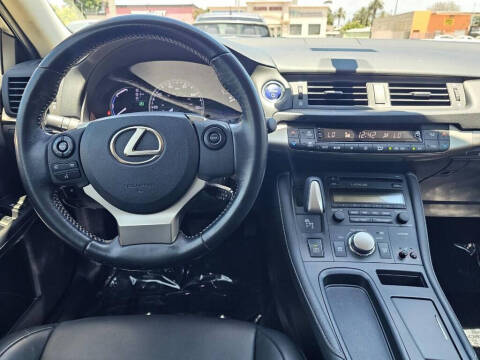 2016 Lexus CT 200h