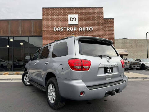 2013 Toyota Sequoia SR5