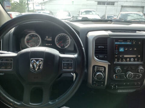 2014 RAM 1500 SLT