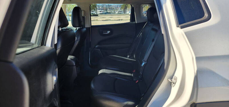 2020 Jeep Compass Sun and Safety Edition