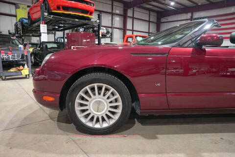 2004 Ford Thunderbird Deluxe