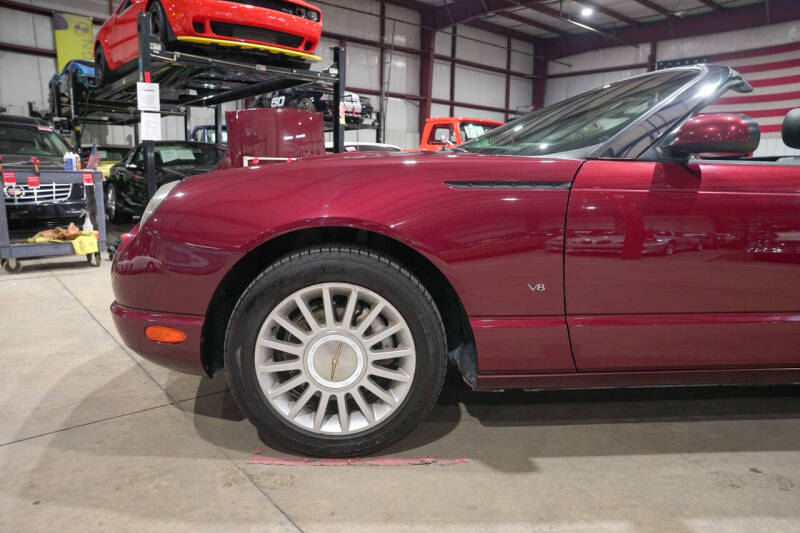 2004 Ford Thunderbird Deluxe