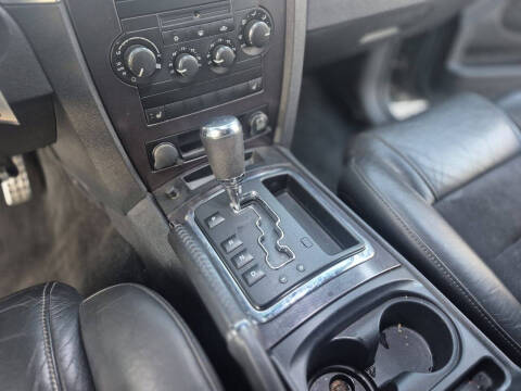 2008 Jeep Grand Cherokee SRT8