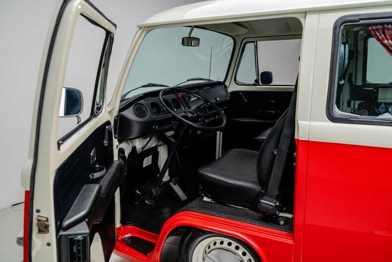 1977 Volkswagen Type 2