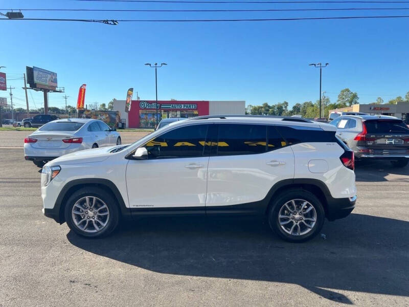 2023 GMC Terrain SLT