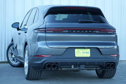 2024 Porsche Cayenne S