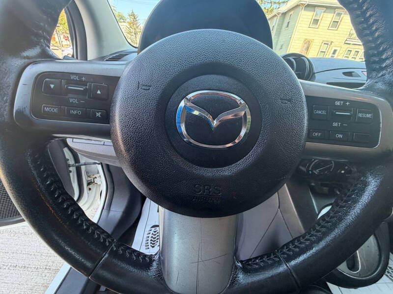 2011 Mazda MAZDA2 Sport