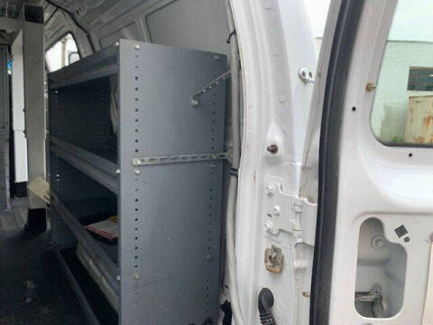 2005 Ford E-Series E-350 SD