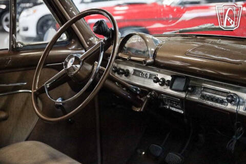 1954 Ford Crestline
