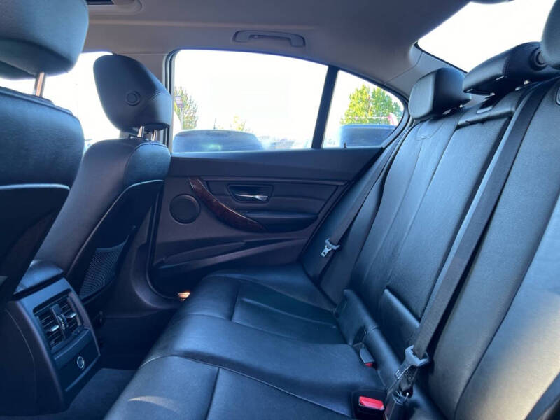 2014 BMW 3 Series 328i