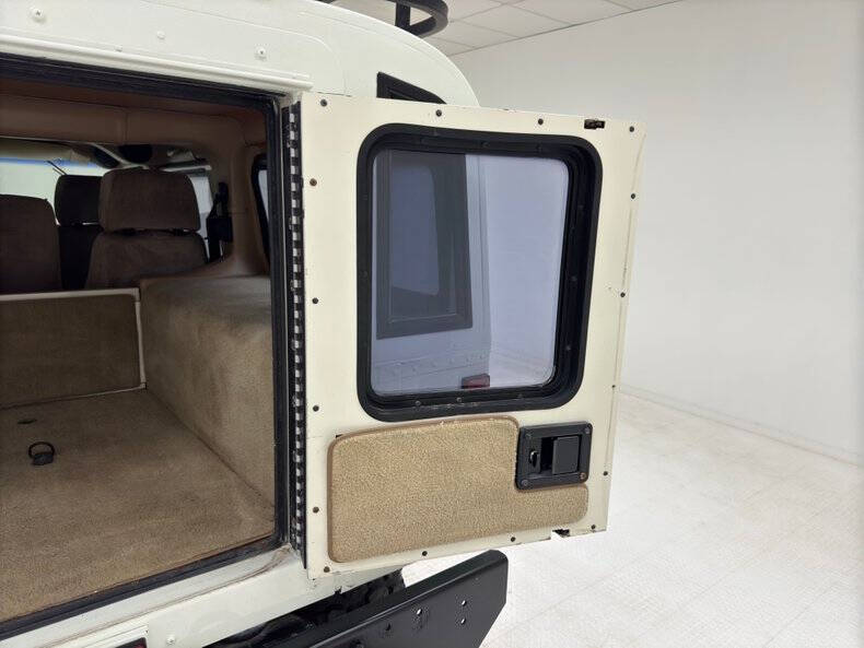 1995 AM General Hummer Wagon