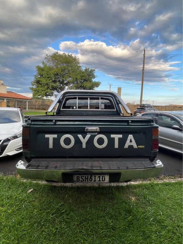 1995 Toyota Hilux