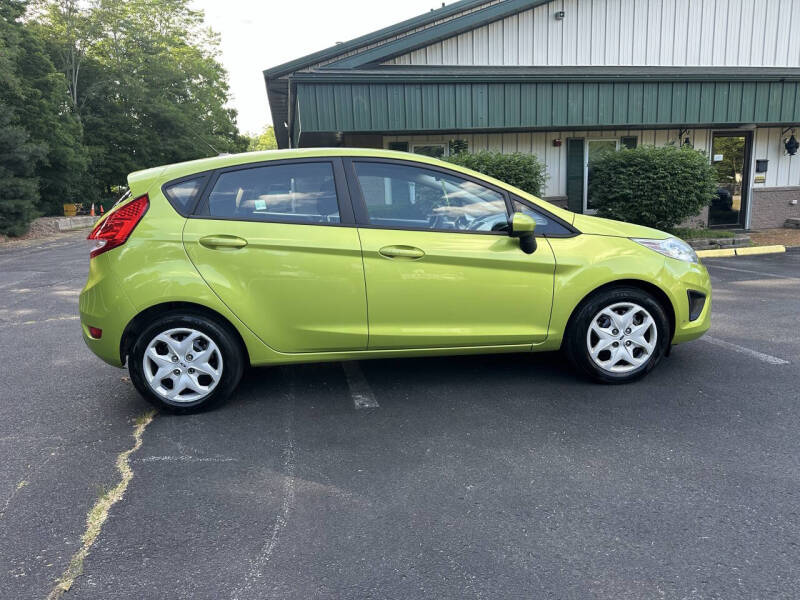 2012 Ford Fiesta SE