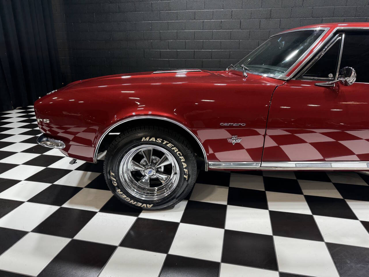 1967 Chevrolet Camaro 18