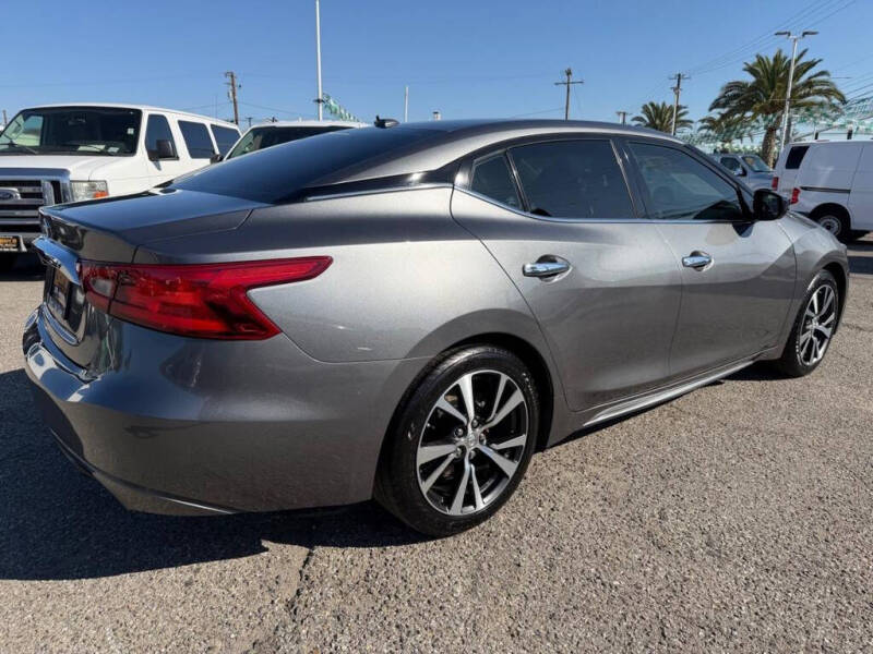 2016 Nissan Maxima
