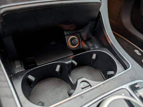 2016 Mercedes-Benz C-Class