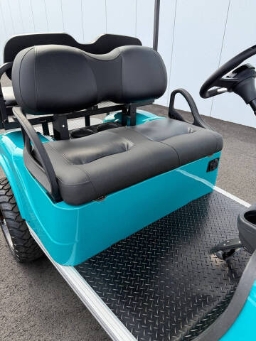2023 Navitas FOX