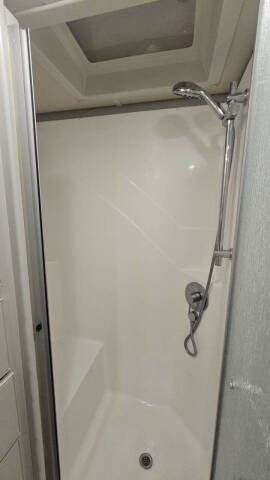 2022 Holiday Rambler Endeavor 38K?