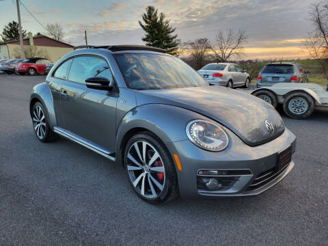 2014 Volkswagen Beetle for sale at John Huber Automotive LLC in New Holland PA