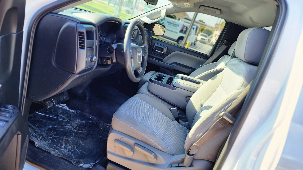 2015 GMC Sierra 1500  - $10,900