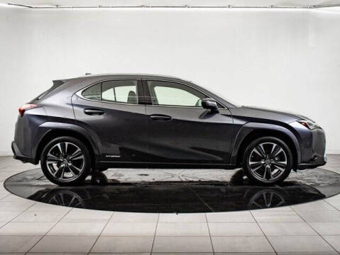 2022 Lexus UX 250h