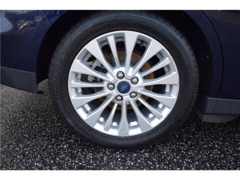 2017 Ford C-MAX Hybrid SE