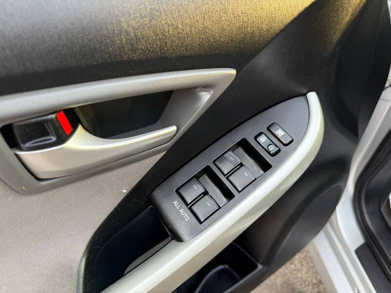 2014 Toyota Prius Three