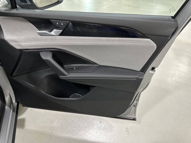 2025 Volkswagen Tiguan SE 4Motion