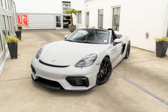 2022 Porsche 718 Boxster 6