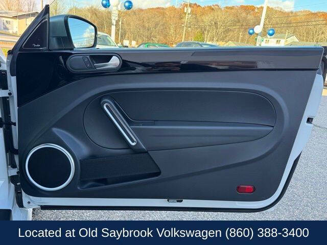 2014 Volkswagen Beetle Convertible