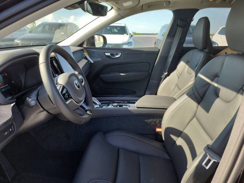 2026 Volvo XC60 T8 Ultra