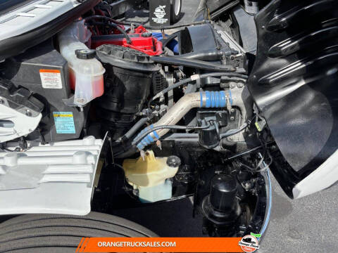 2018 Freightliner M2 106