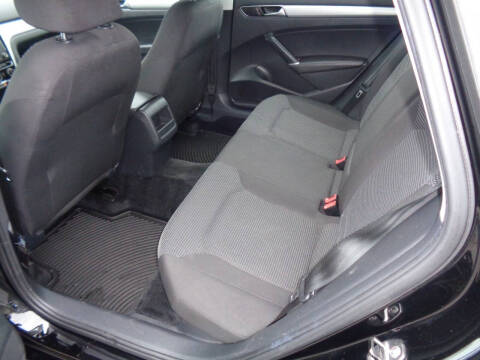 2016 Volkswagen Passat