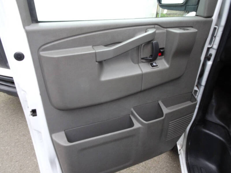 2018 GMC Savana 2500