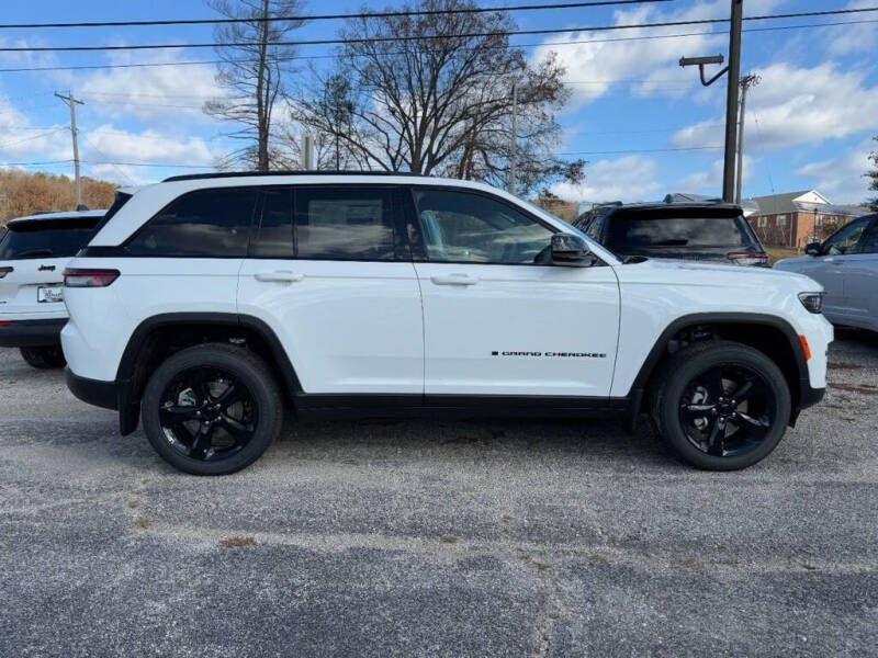 2025 Jeep Grand Cherokee