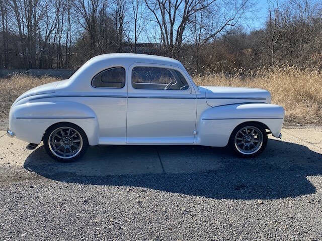 1948 Ford Coupe