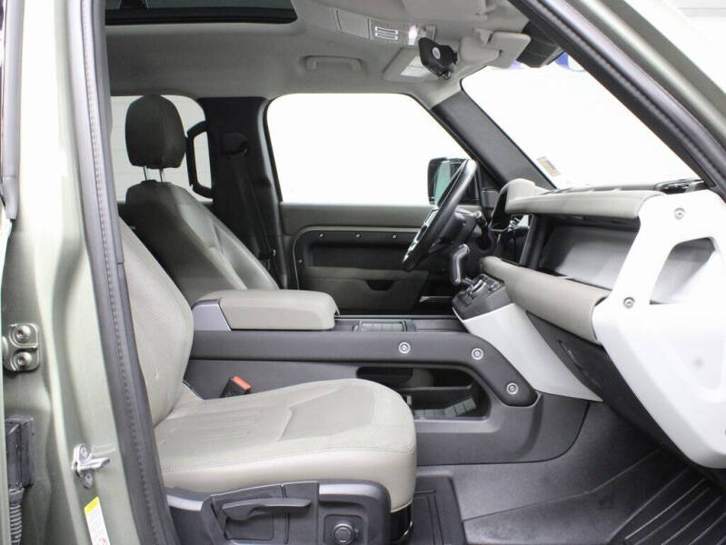 2020 Land Rover Defender 110 S