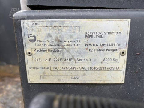 2012 Case IH  221E-3